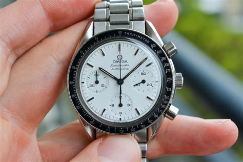 white face omega speedmaster